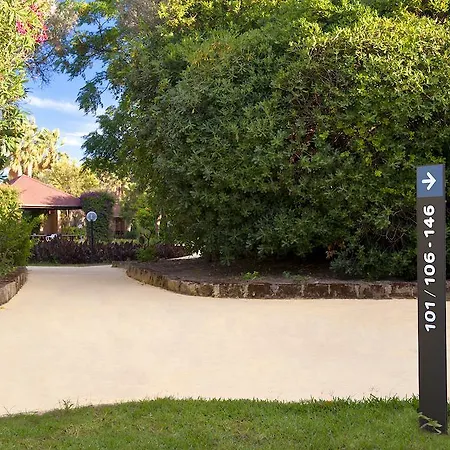 Barcelo Floriana Village 4*