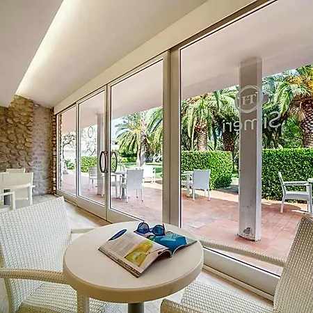 Barcelo Floriana Village 4*