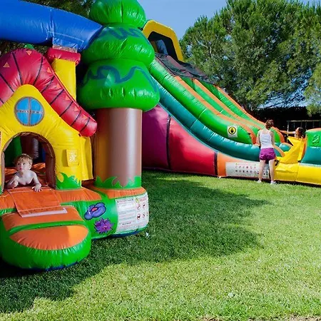 Barcelo Floriana Village 4*