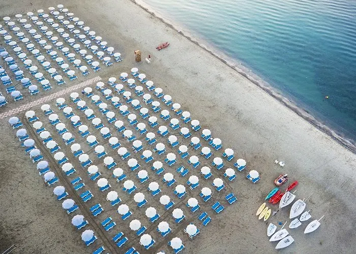 Barcelo Floriana Village Hotel 4*